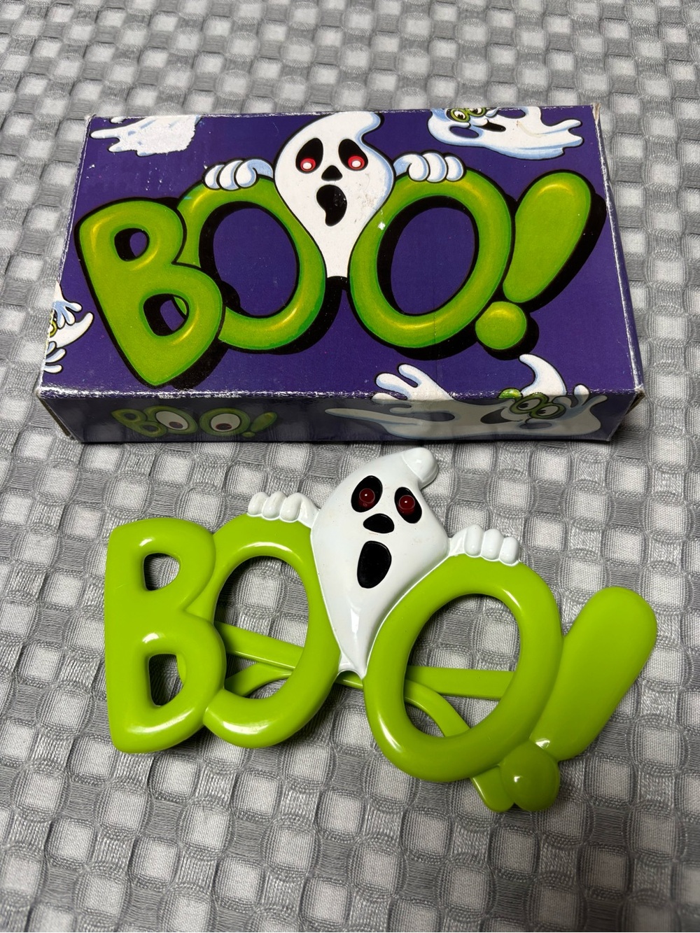 Vintage Avon Boo Light Up Glasses- Ghost